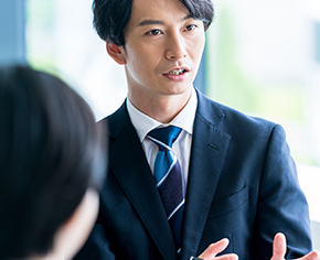 弁護士が代理人となり債務者対応や面倒な手続きを代行します